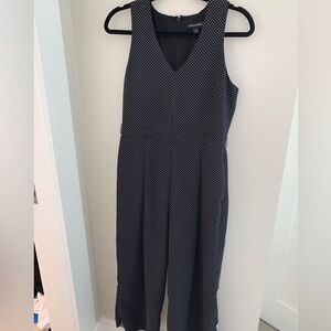 banana republic b&w polkadot jumpsuit - size 4